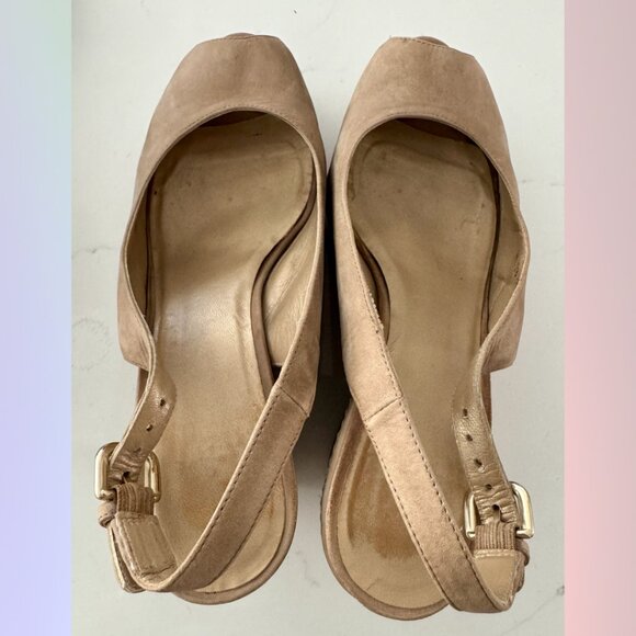 Stuart Weitzman "Jean" Tan Suede Wedge Heels – Size 7 - Picture 3 of 13